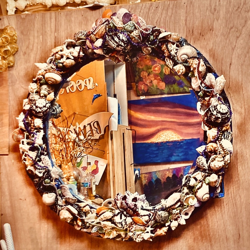 40” Seashell framed Round Mirror